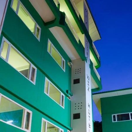 Wiz Hotel Pattaja Kültér fotó