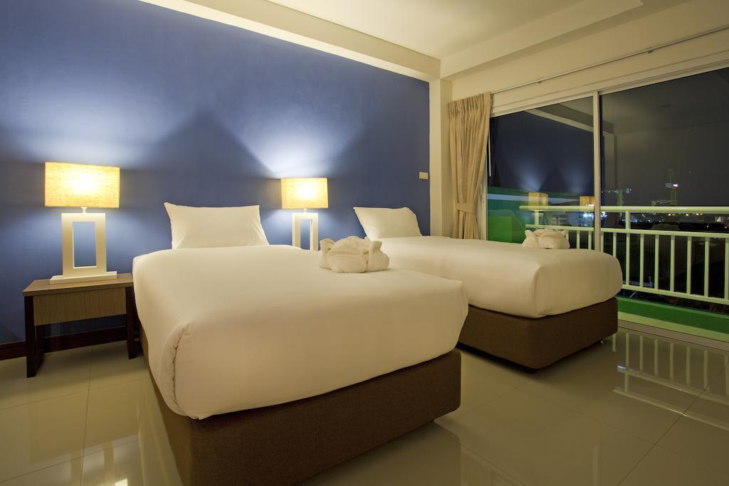 Wiz Hotel Pattaja Kültér fotó