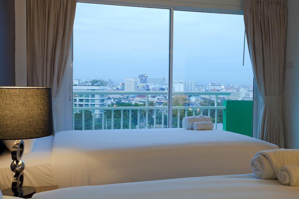 Wiz Hotel Pattaja Kültér fotó