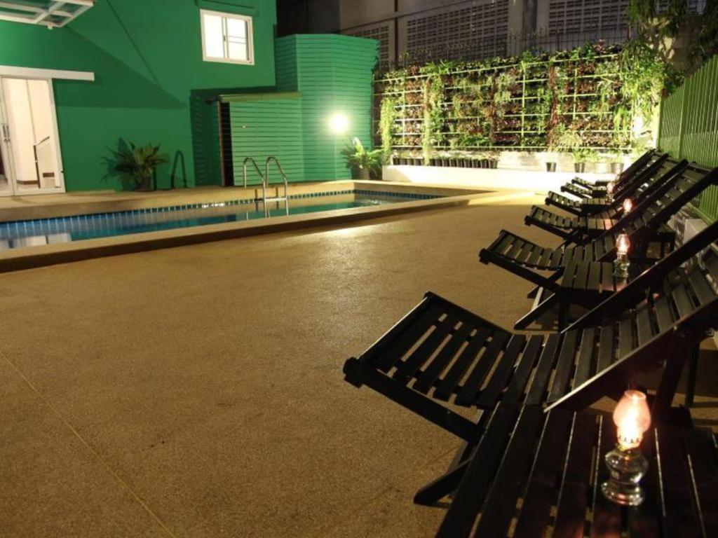 Wiz Hotel Pattaja Kültér fotó
