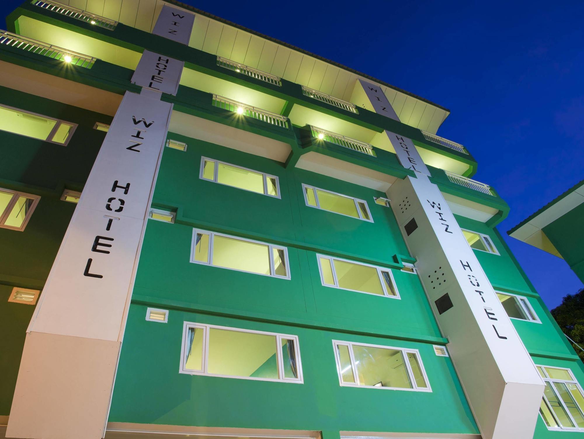 Wiz Hotel Pattaja Kültér fotó