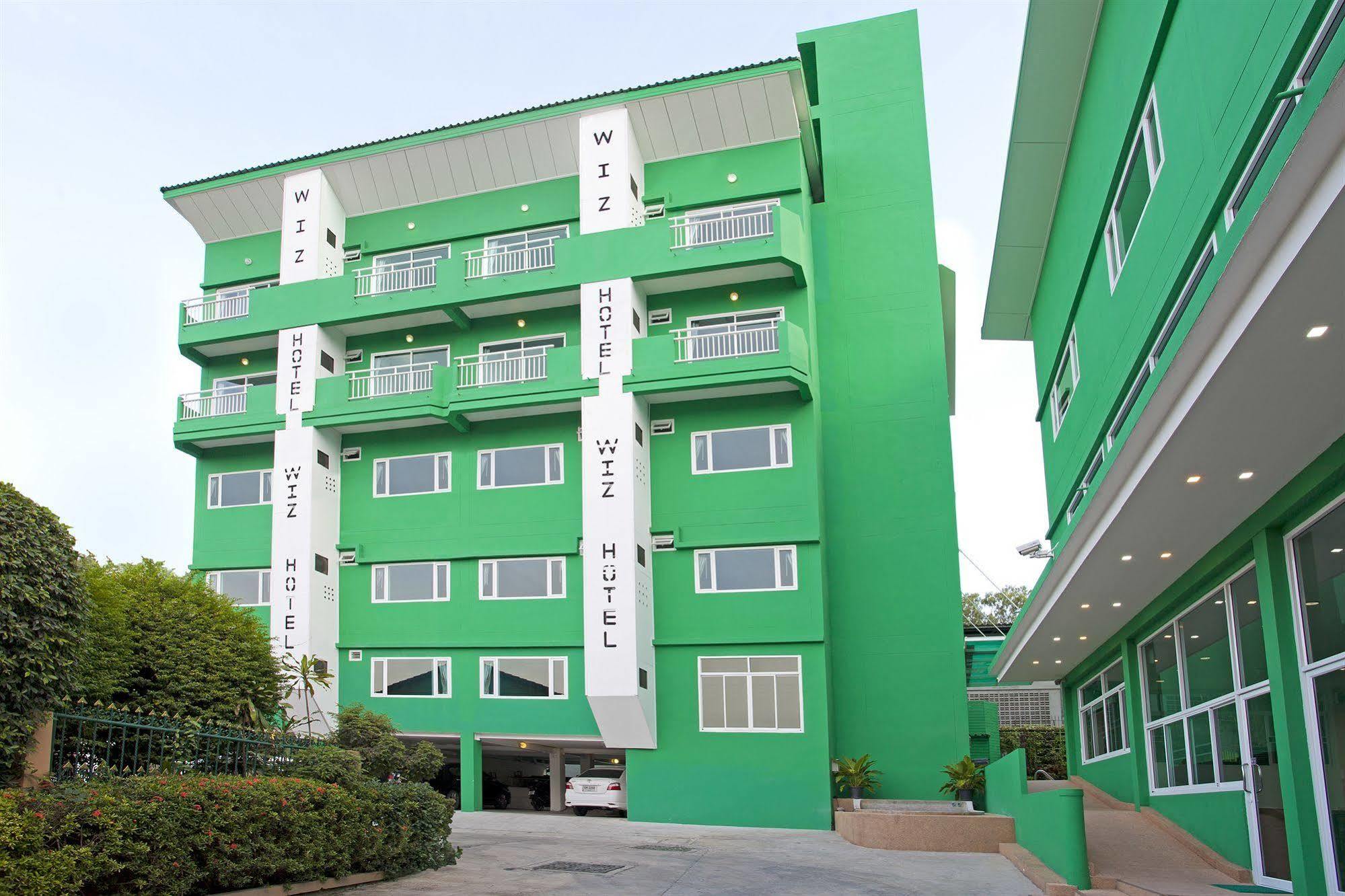 Wiz Hotel Pattaja Kültér fotó